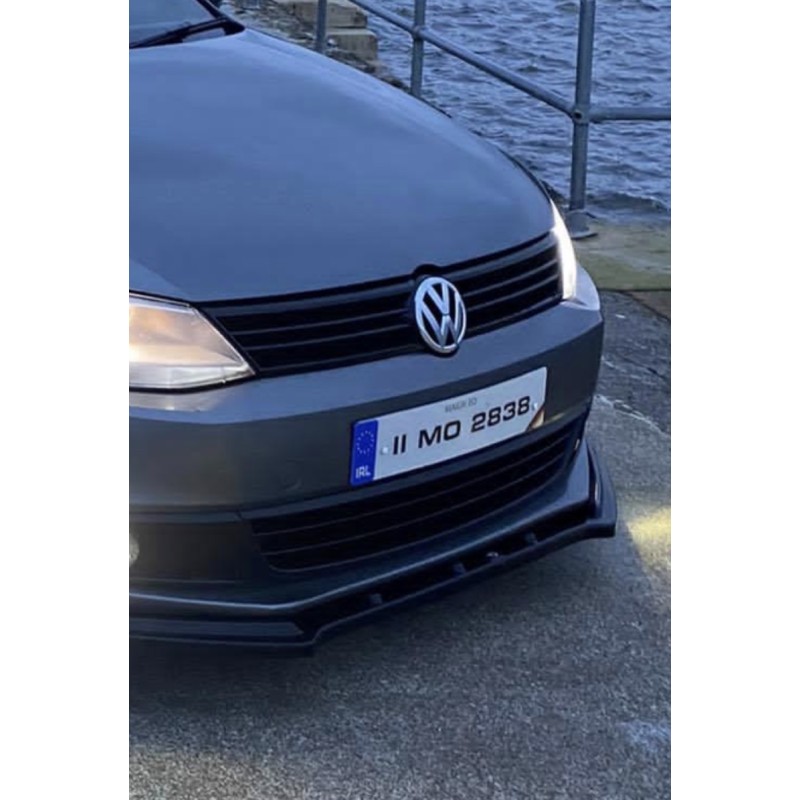 Fk02020 1 pair of white plates with German stripes 