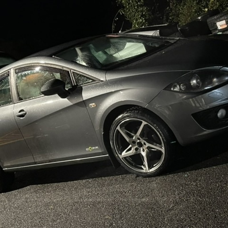 18” Riverz polished  grey / polished mirror face alloys & tyres package 5x112 full set of 4    18” Riverz polished  grey / polished mirror face alloys & tyres package 5x112 full set of 4