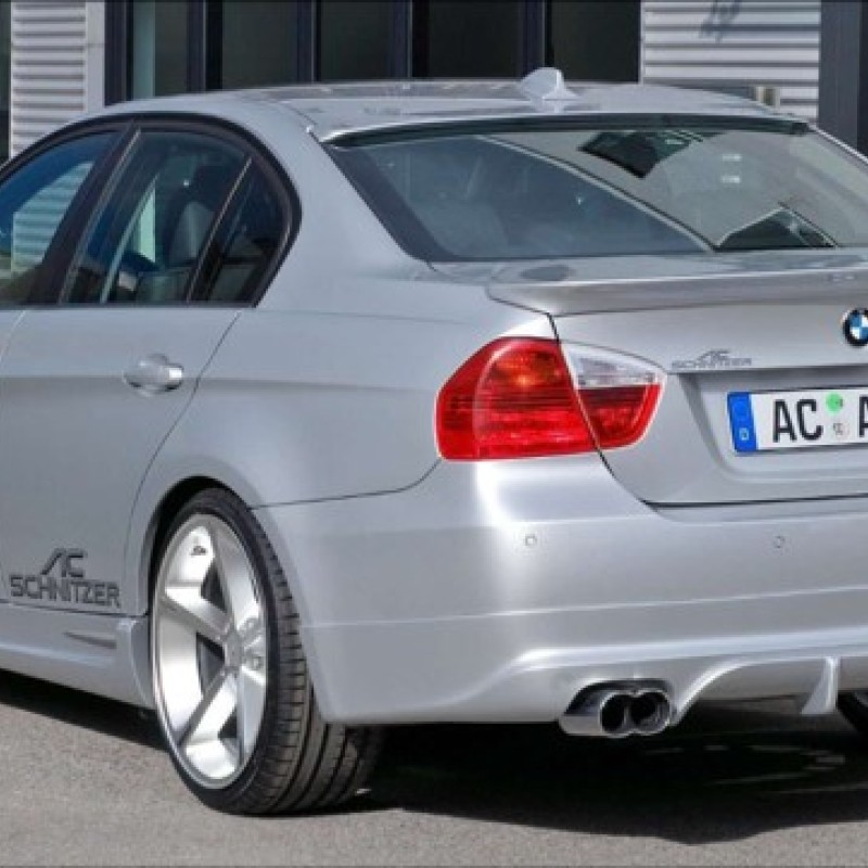Snitzer style Roof spoiler for BMW e90 3 series 2005-2011. Snitzer style Roof spoiler for BMW e90 3 series 2005-2011.