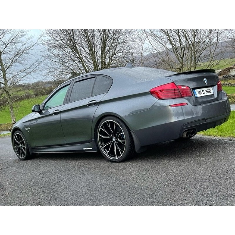 Full kit bmw f10 5 series 2011-2016 m sport gloss black front lip , grills , side skirt extensions & spoiler combo deal   Full kit bmw f10 5 series 2011-2016 m sport gloss black front lip , grills , side skirt extensions & spoiler combo deal