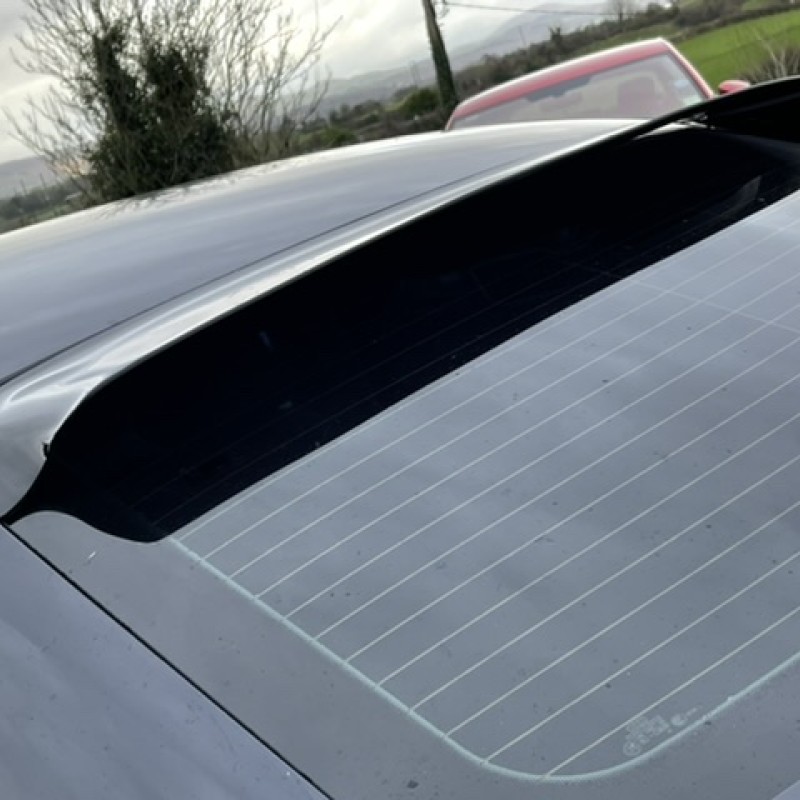 1998 - 2004 Lexus is200 Ducktail roof spoiler wind deflector design tinted x 1  1998 - 2004 Lexus is200 Ducktail roof spoiler wind deflector design tinted x 1