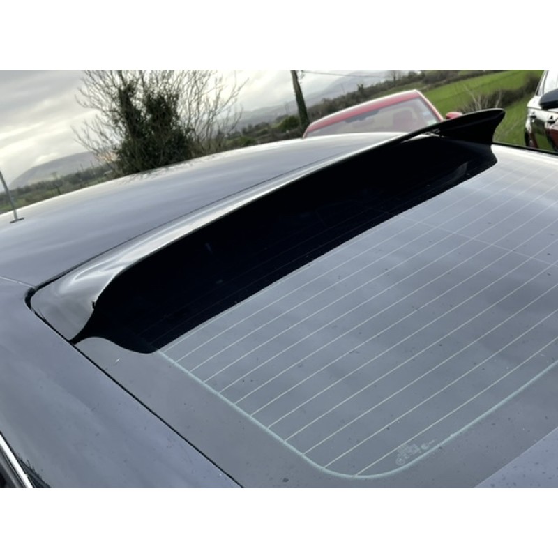 2008 - 2011 Audi A4 b8 Ducktail roof spoiler wind deflector design tinted x 1 