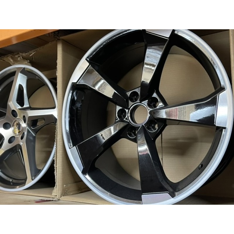   18” ttrs gloss black 5x112  alloys only x 4 