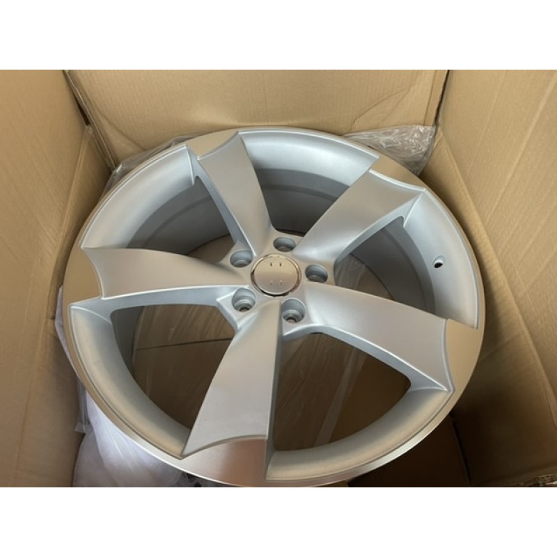  19” ttrs convave silver 5x112  alloys only x 4 