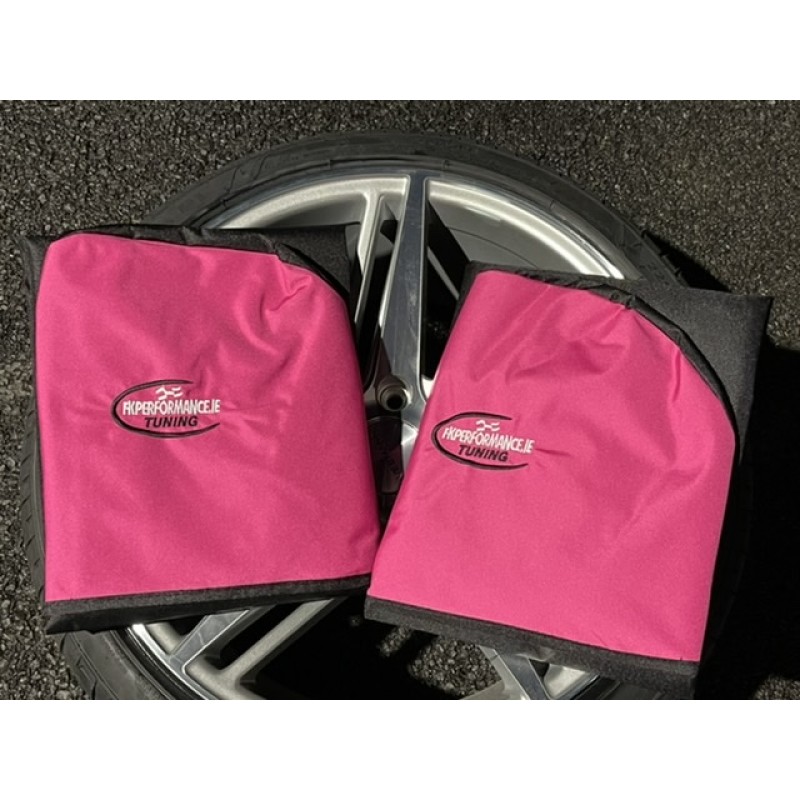 Fk Action sport style pink top  / black front seat covers universal 2 piece set . only @ fk