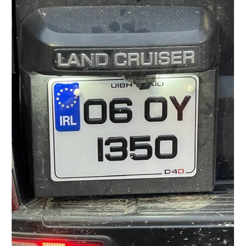 FKGP28 1 oblong & 1 square gel number plates  Landcruiser etc 1 pair