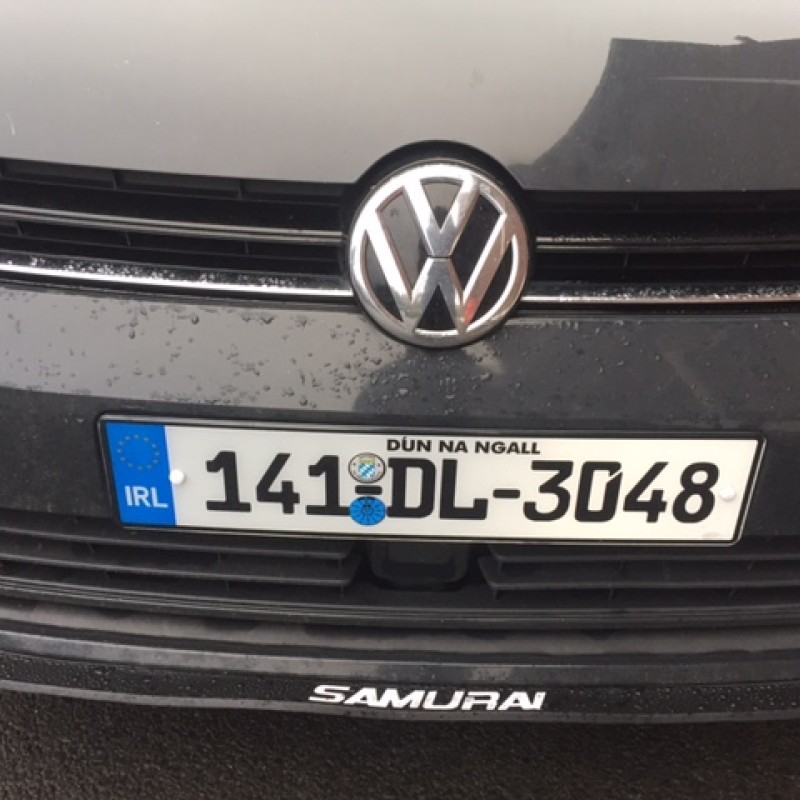 FK3222  german legal style with badges, white plates x 2  FK3222  german legal style with badges, white plates x 2